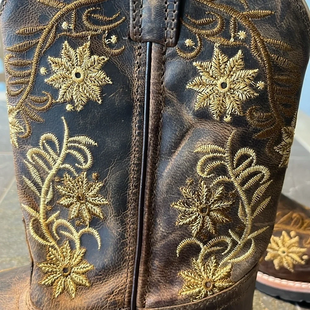NWT Dan Post Youth Gardenia Honey Brown Leather Boots DPC3942 Size 4.5 D.